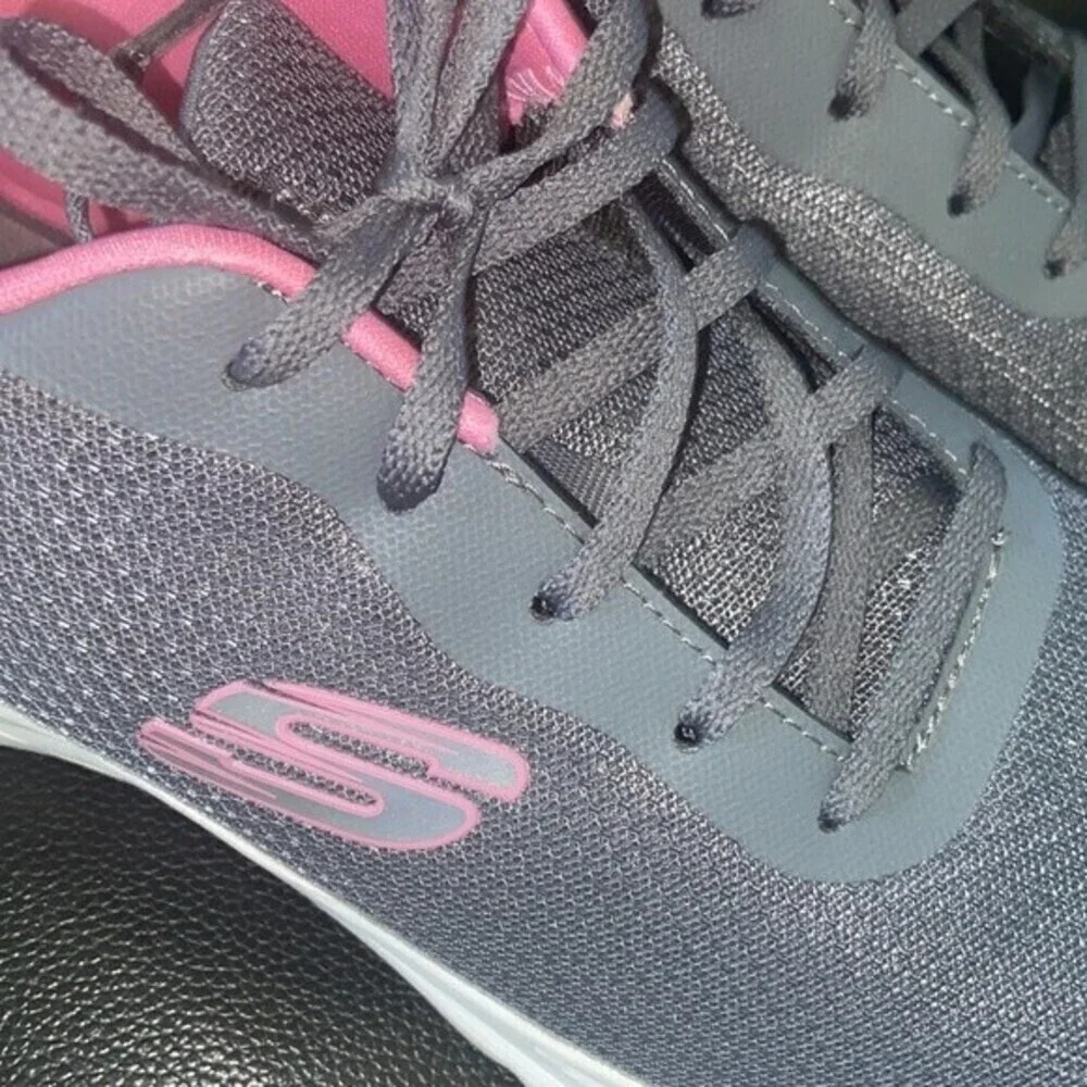 Skechers memory foam pink and grey shoes size 9.5 - Picture 5 of 8